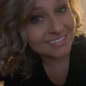 Meet your Posher, Brittainy